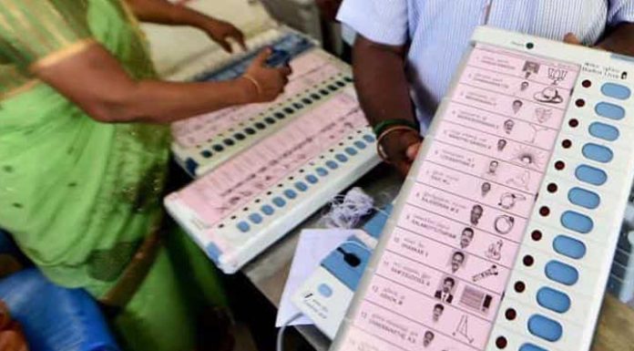 लोकसभा चुनाव: दिल्ली में कुछ बूथों पर सिर्फ महिला कर्मचारी होंगी तैनात Lok Sabha Election