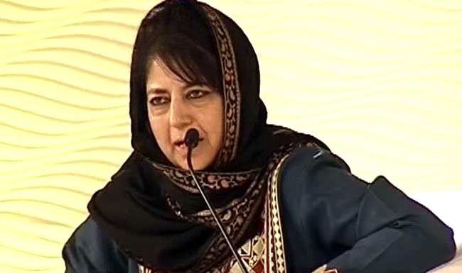 महबूबा का राग पाकिस्तानी: पाक (PAK) ने ईद के लिए नही रखे परमाणु बम पीएम मोदी PM Modi